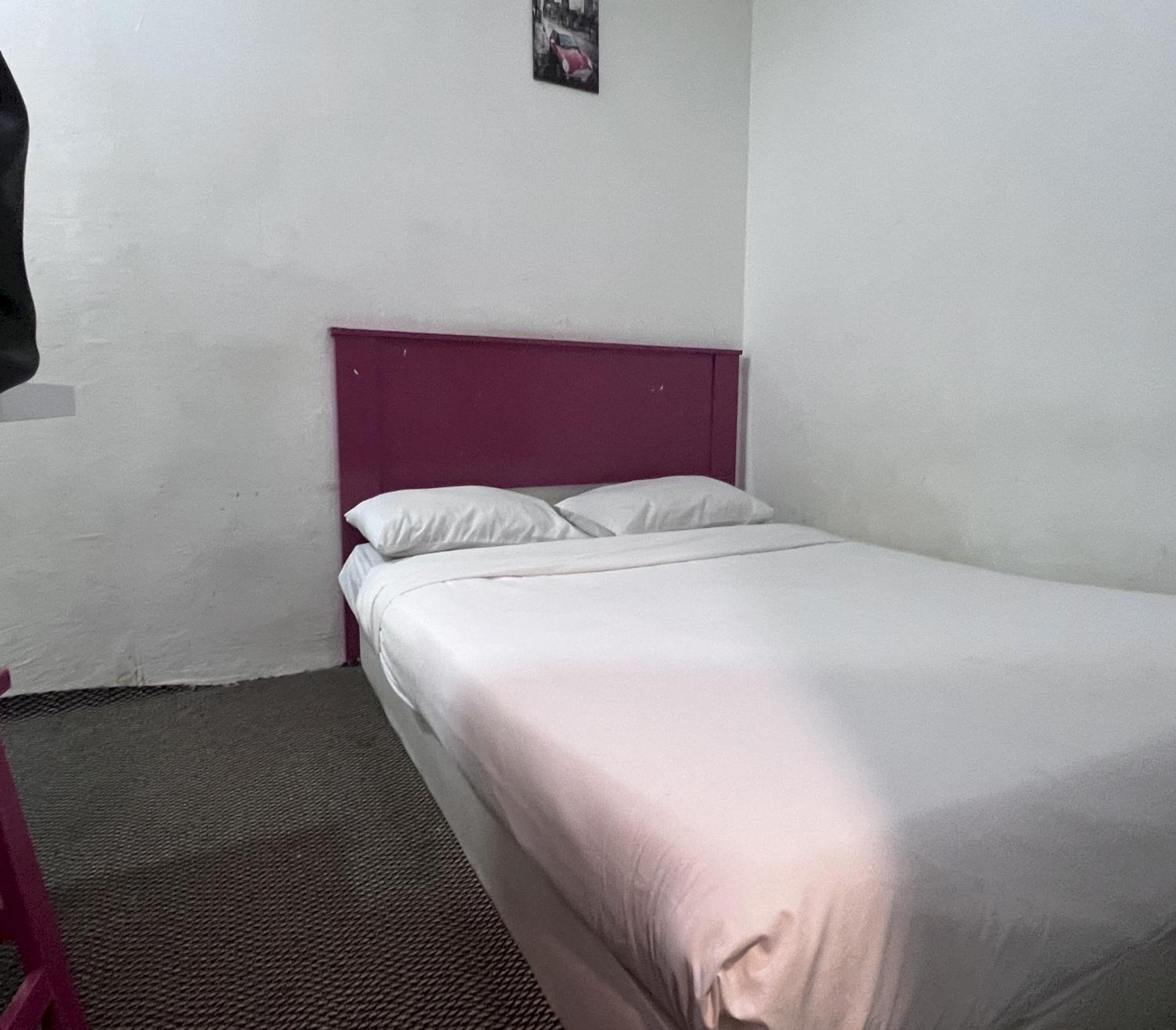 Hotel Oyo 90999 Dg 2*